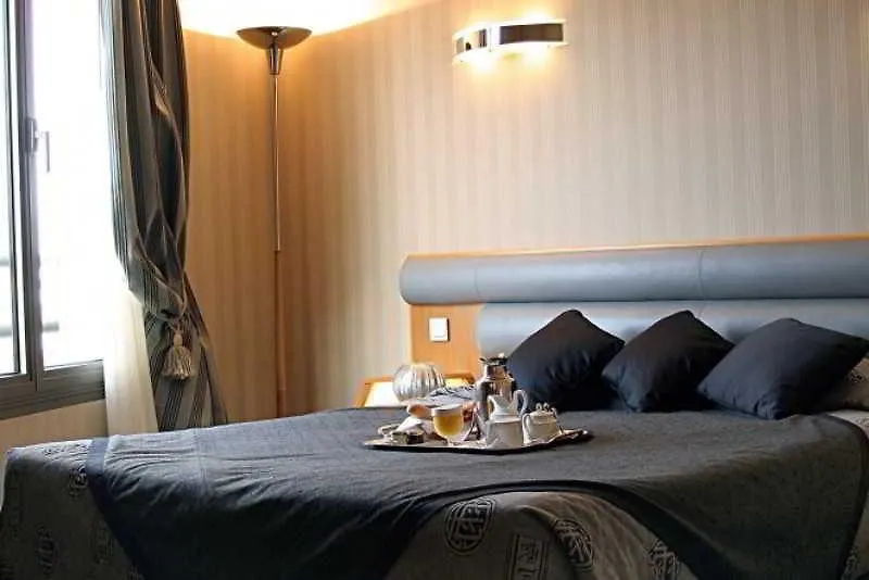 Luxembourg Hotel 4*