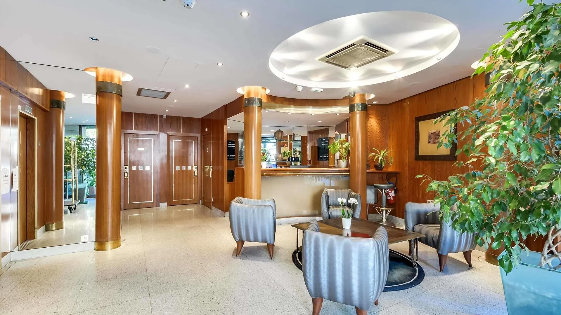Luxembourg Hotel