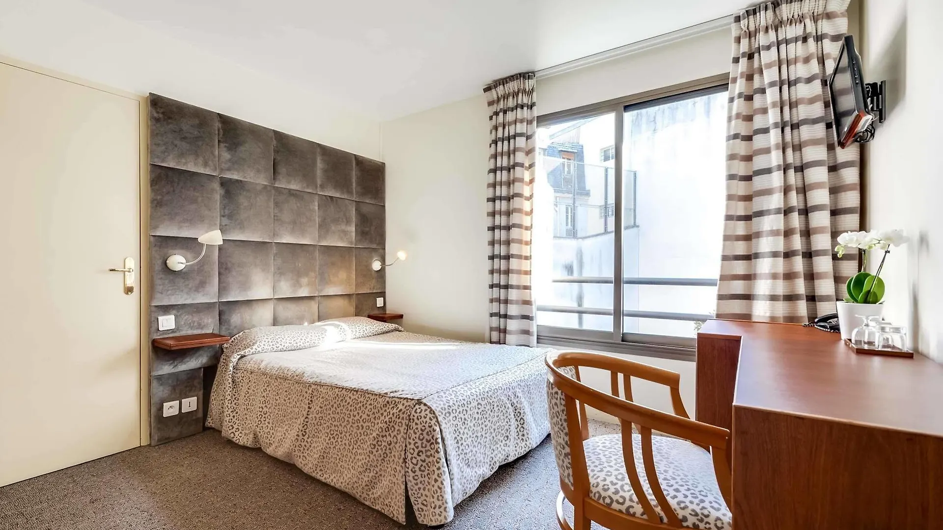 Luxembourg Hotel
